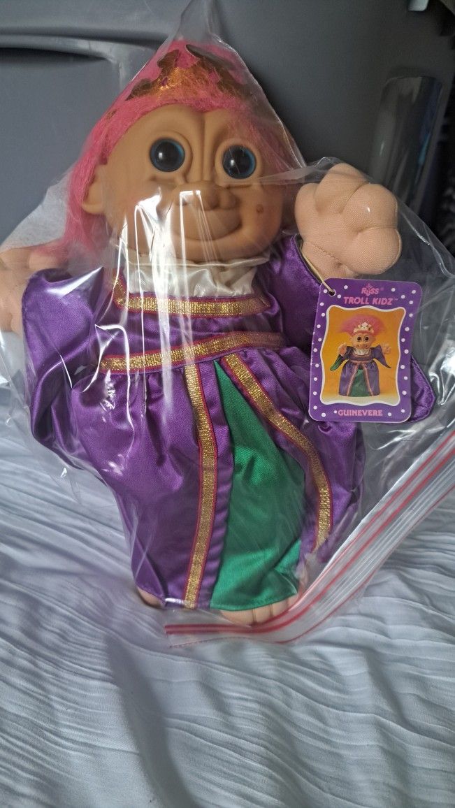 Troll Doll (Guinevere)
