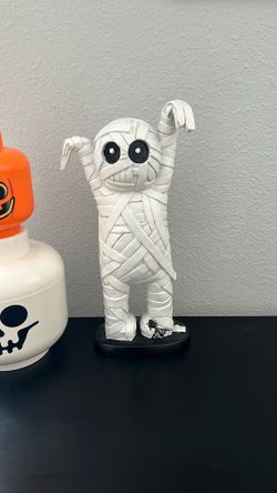 Mummy Statue For Halloween 