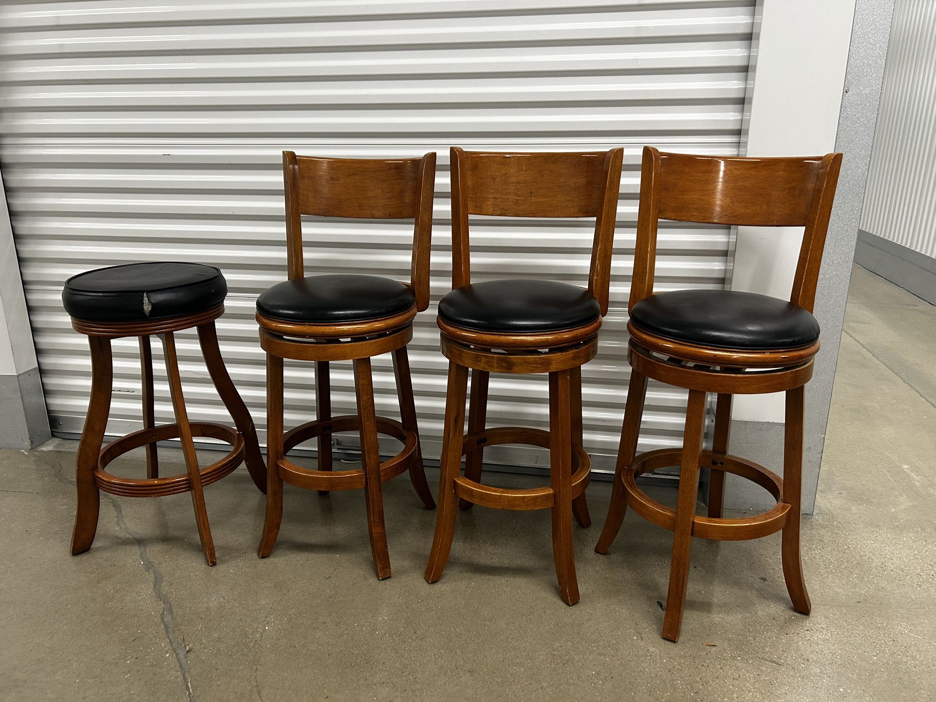 Swivel Leather Bar Stools All 4 Foe $200