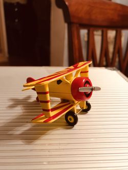 Thomas the tank engine & friends die cast biplane 1999 3’ inches