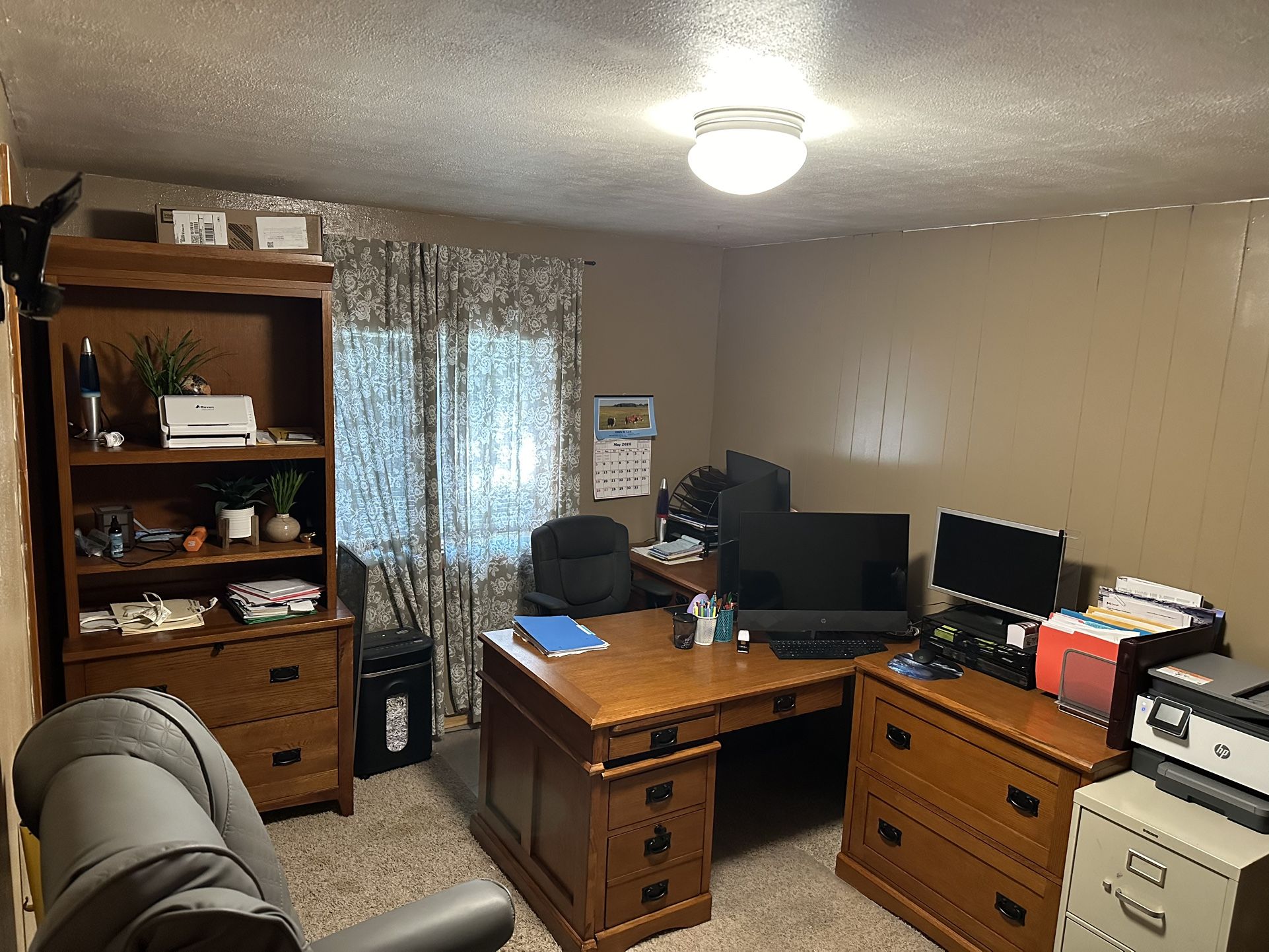 Large 2 Sided Desk