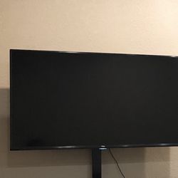 50” TCL Roku TV