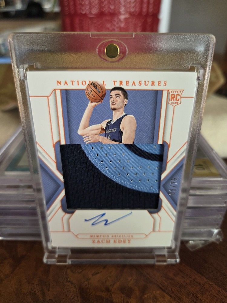 2024-25 National Treasures RPA Zach Edey