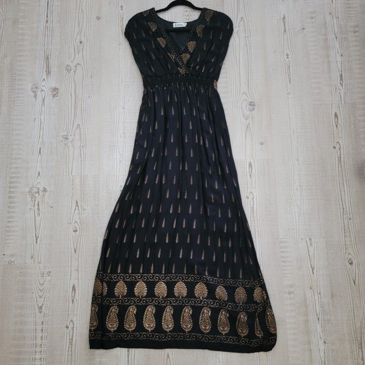 Black and Gold Patterned Maxi Dress