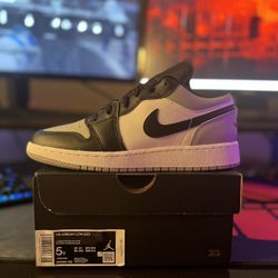 Jordan 1 Low Shadow Toe 5Y