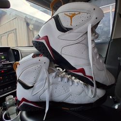 Jordan 7 Retro
Cardinal (2022) SIZE 12