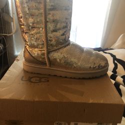 Uggs Size 7 Sequins