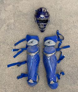 Easton baseball mako Catcher’s Helmet & Leg Guards — Youth 12.75” (Age 9-12) — Blue/Navy — No Chest Protector