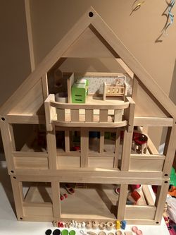 Doll House