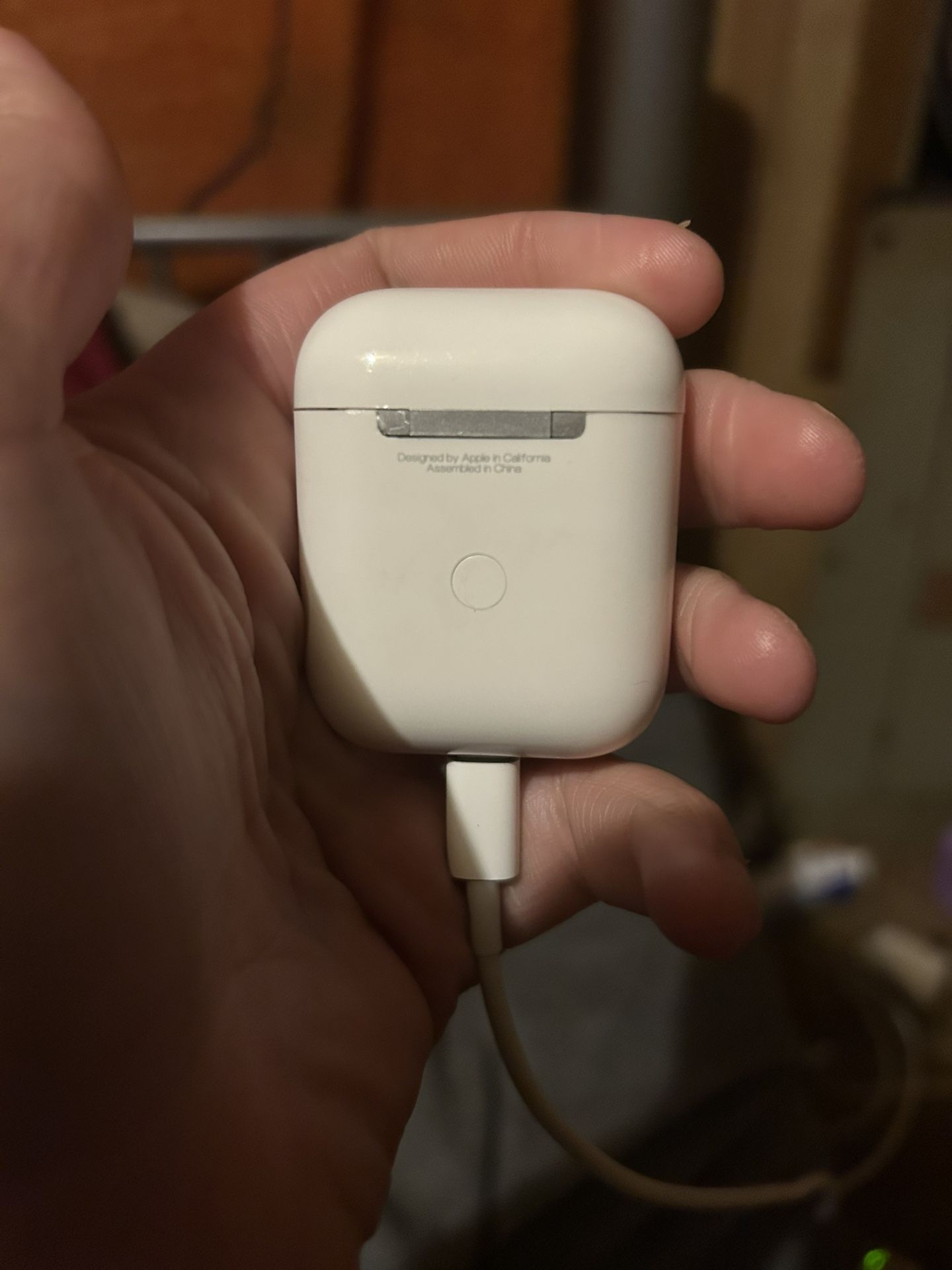 AirPods Gen 2s