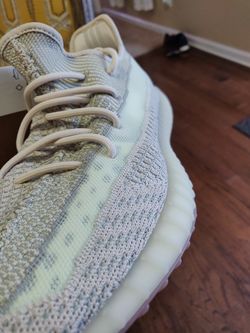 Yeezy 350 V2 Citrin (NON-REFLECTIVE) Size 14.5 Men