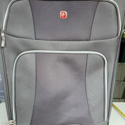 SwissGear Sion Expandable Luggage in grey. 