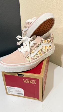 Vans size 7.5 women o 6Y