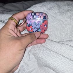 Apple Airpods 4 With Active Noise Cancelation 