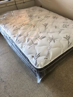 $280 QUEEN MATTRESS WITH BOX SPRING
