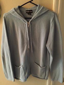Women's sweater