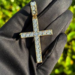 14k solid yellow gold 0.75CTW diamond cross pendant charm