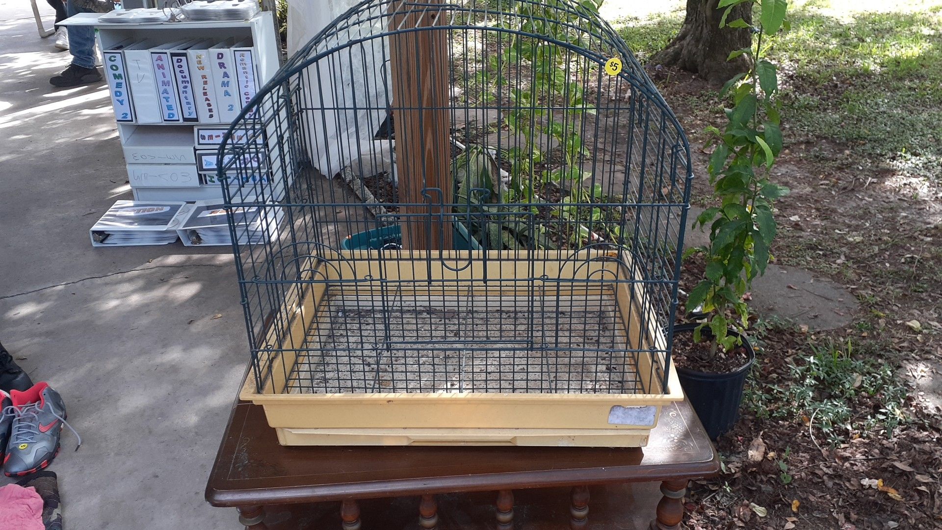 Bird cage