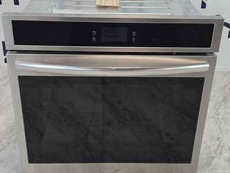 Frigidaire Gallery 30" Single Electric Wall Oven in SS (GCWS3067AF-D-8011)