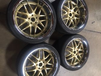 (4) 20” offset xxr wheels with Tires