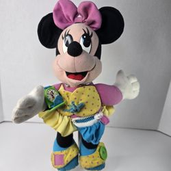 Vintage Disney 1992 Minnie Mouse “Learn to Dress Me” Plush Educational 14"