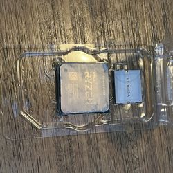 AMD Ryzen 5 5600x CPU