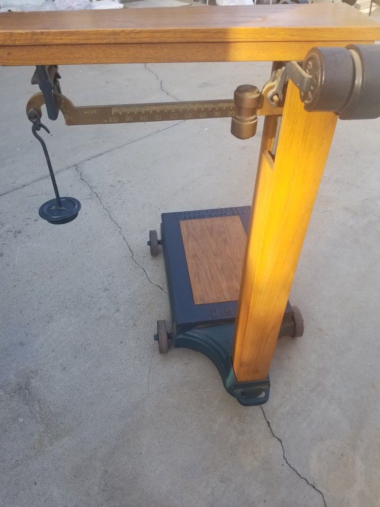 Antique Grain Scale Howe “54” for Sale in San Diego, CA - OfferUp