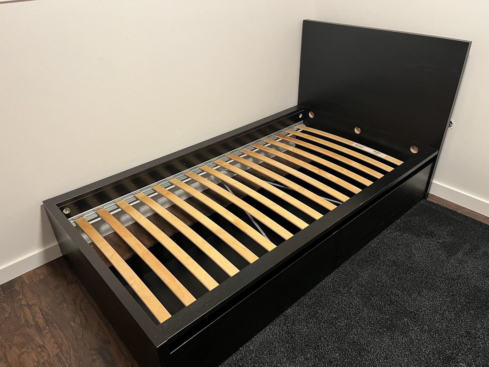 Ikea Malm Twin Bed With Drawers