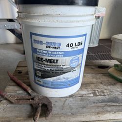 FREE Ice Melt (2/3 Full)