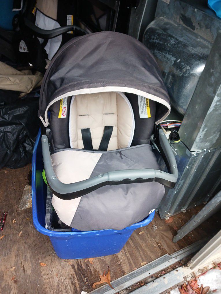 Baby trend Car Seat