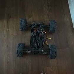 Arrma Outcast 