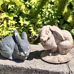 Pair of Bunny Rabbits- Garden Decor 