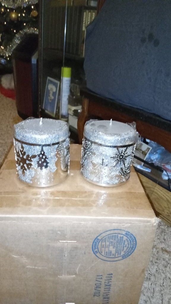 Christmas Candles  Pair 