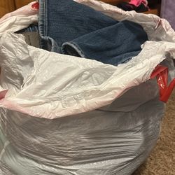 Women Teen Medium Clothing Bundle