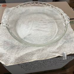 Vintage Pyrex Pie Plate