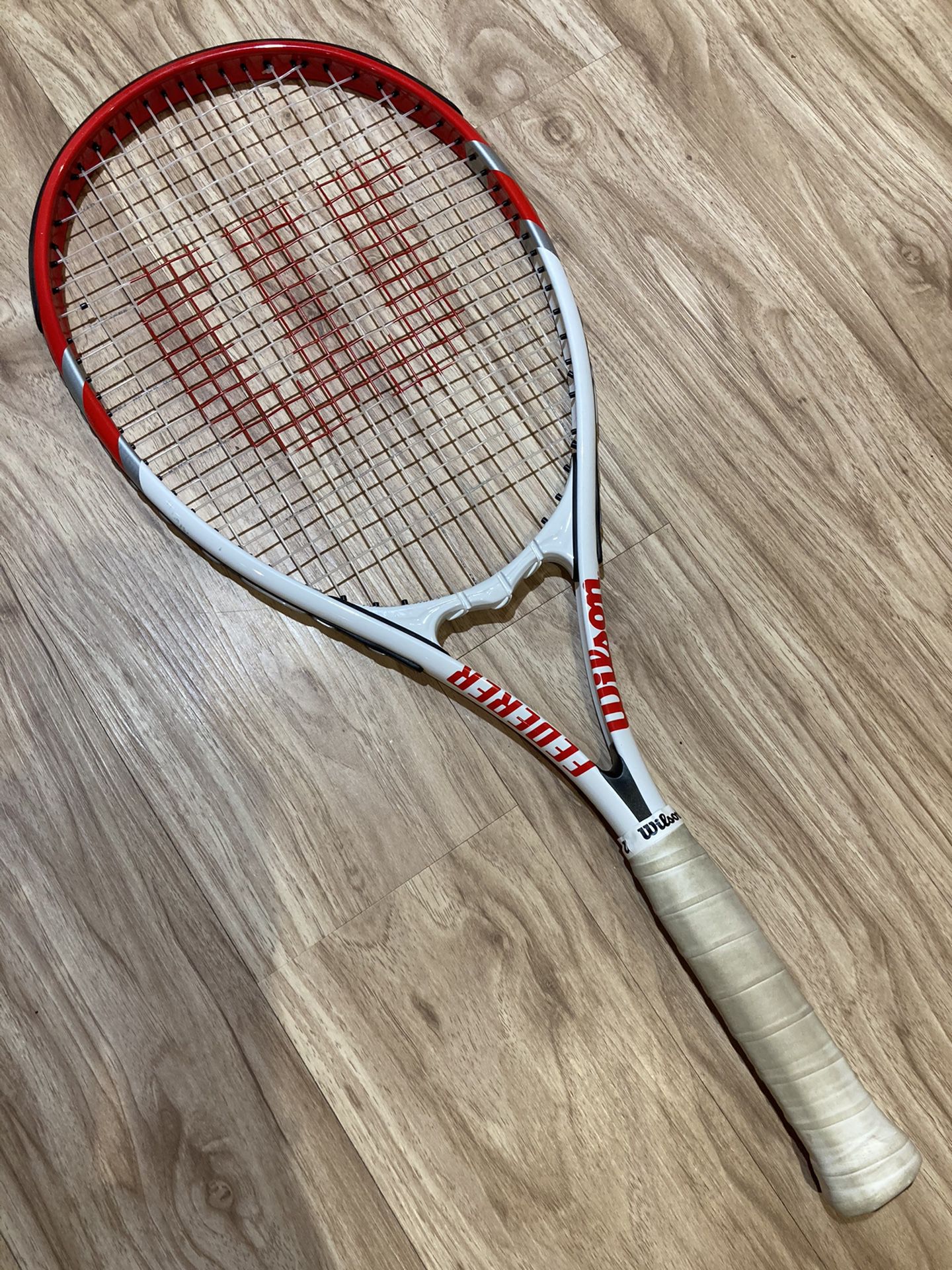 Wilson 4 3/4 Grip Tennis Racquet