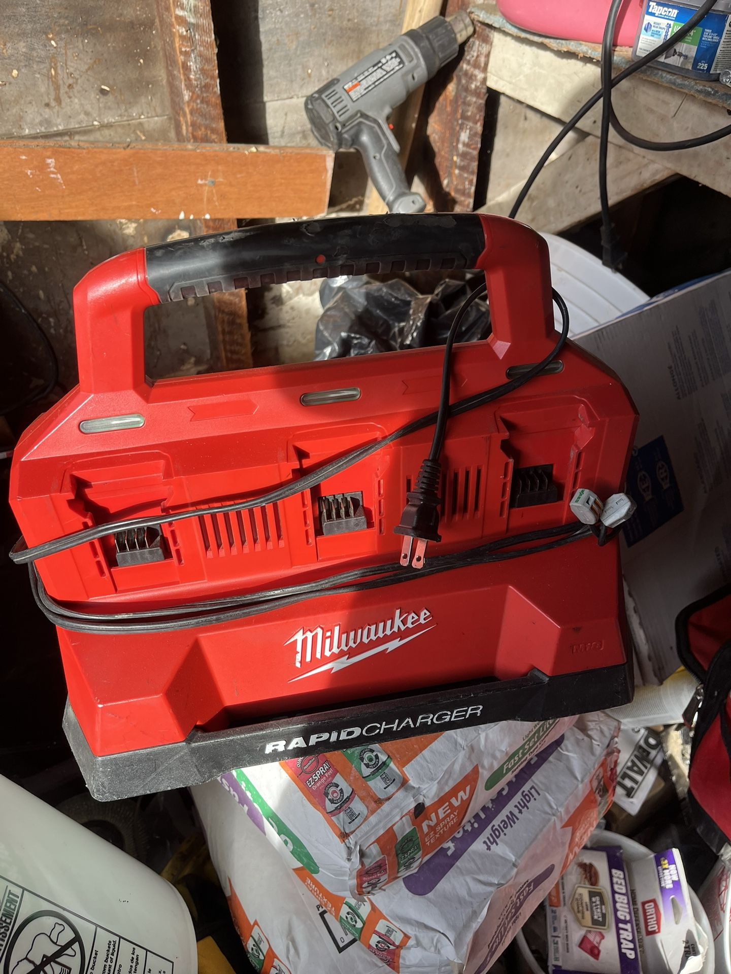 Cargador M18 Milwaukee 