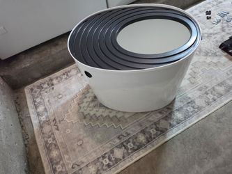 Litter box