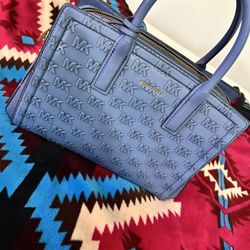 Medium Size Michael Kors Bag. Brand New Never Used .$300.00