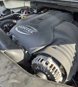 6.0 Engine Covers Chevy GMC Escalade