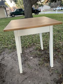 Small wood table 
