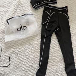Women’s Alo Set Size S