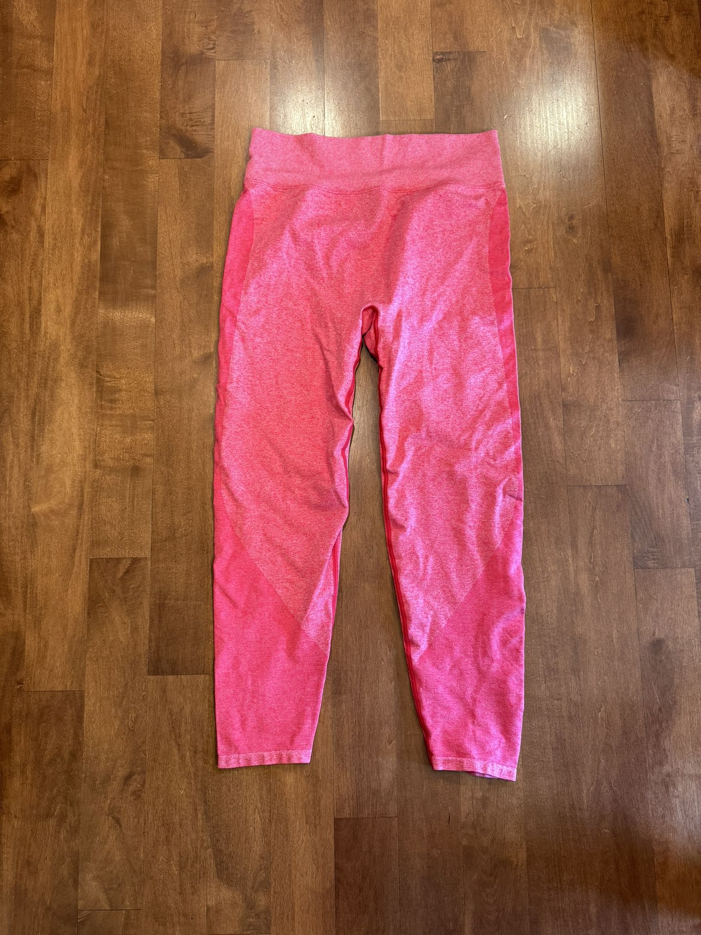 Women’s Victoria’s Secret Pink Workout Leggings Shipping Available