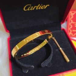 Carttier Bangles 
