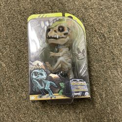 Tyrannosaurus Rex Fingerling