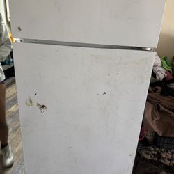 Refrigerator With Freezer