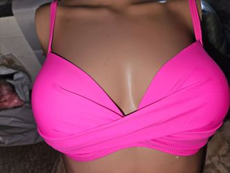 Shein Push-Up Bikini Top Hot Pink Size Medium Brand New