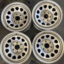 CHEVY SILVERADO 1500 Steel Wheels