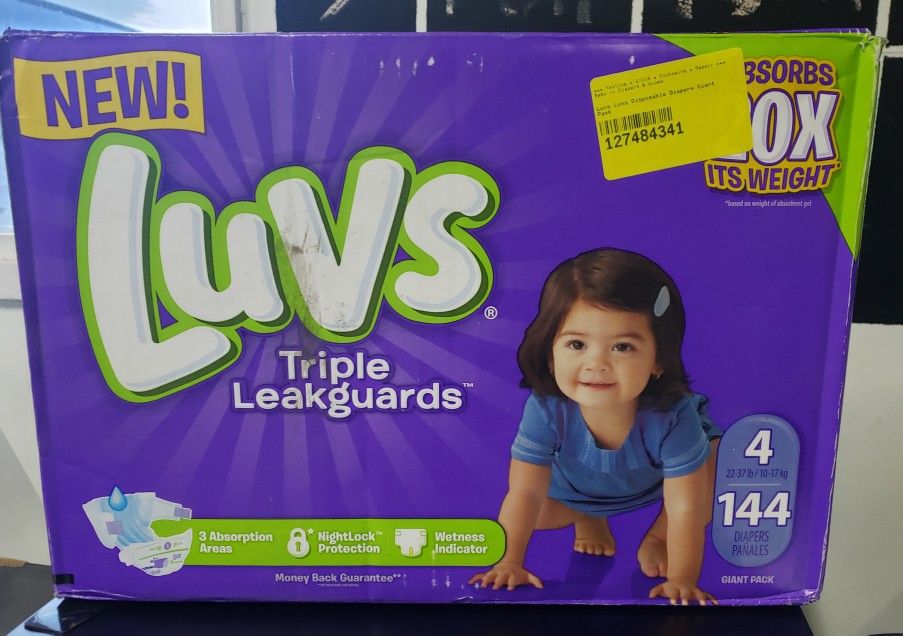 Luvs Triple Leakguard Diapers, Size 4 22-37lbs w/Nightlock!! 144 Count