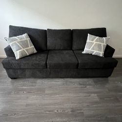 Colby Smoke Grey/Black Sofa